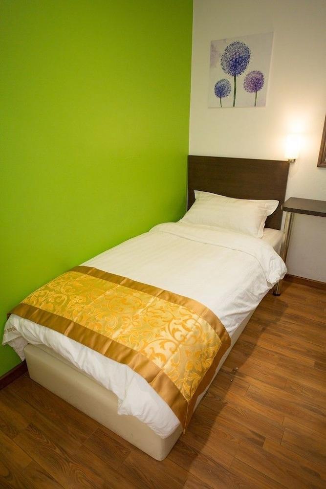 Hotel Zamburger Nur Ramadhan - Previously G Home Hotel Kota Bharu Ngoại thất bức ảnh